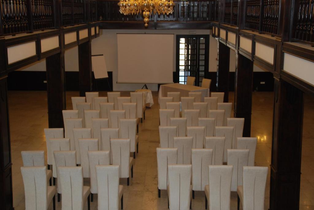 Hanul Domnesc Braşov Buitenkant foto