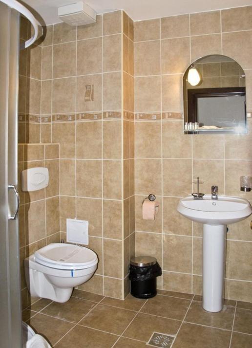 Hanul Domnesc Braşov Kamer foto